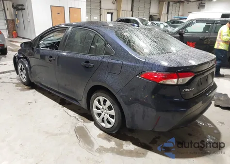 2021 Toyota Corolla Le z USA, uszkodzony, nr VIN 5YFEPMAE3MP173882